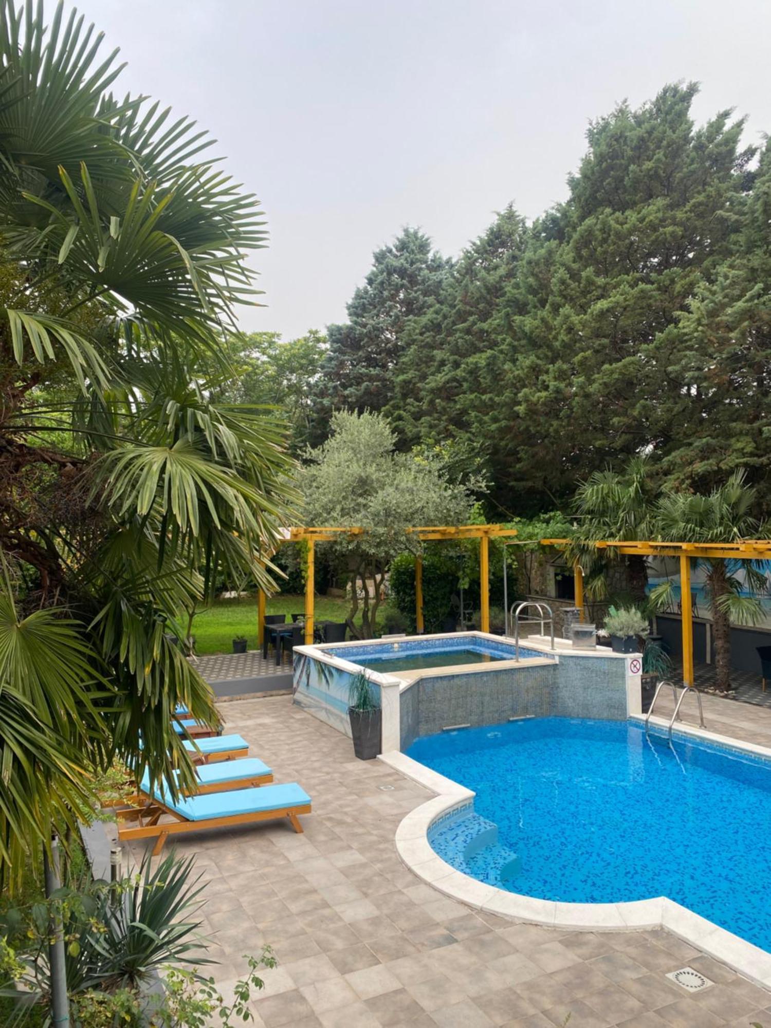 Guest House Milicevic Liyubuşka Dış mekan fotoğraf