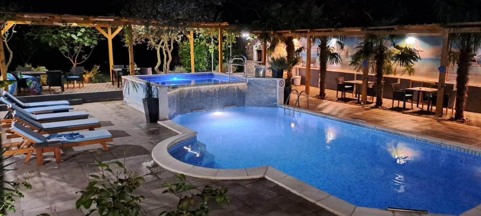Guest House Milicevic Liyubuşka Dış mekan fotoğraf